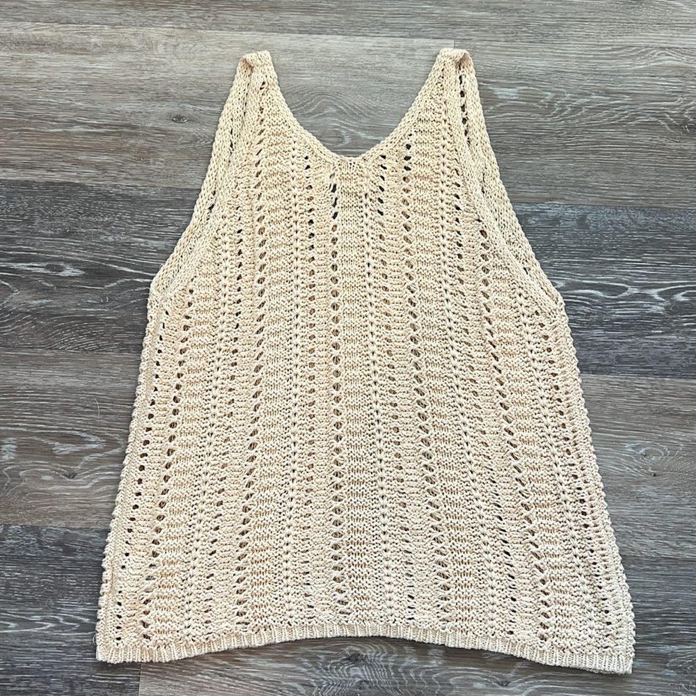 Universal Thread Sweater - Picture 3 of 10
